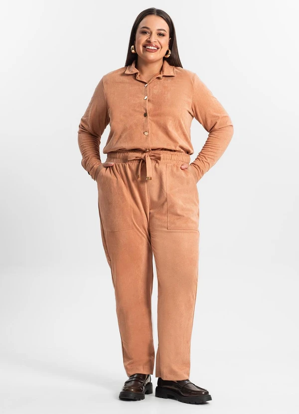 Secret Glam - Calça Reta Plus Size Feminina em Suede Marrom 1