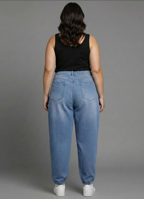 Marguerite - Calça Azul Claro em Jeans 5