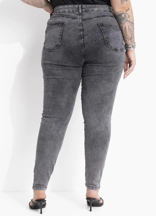 Calca black stone em jeans com elastano - MARGUERITE