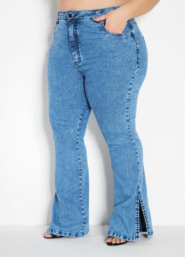 Cala (Jeans) Flare com Fendas Plus Size