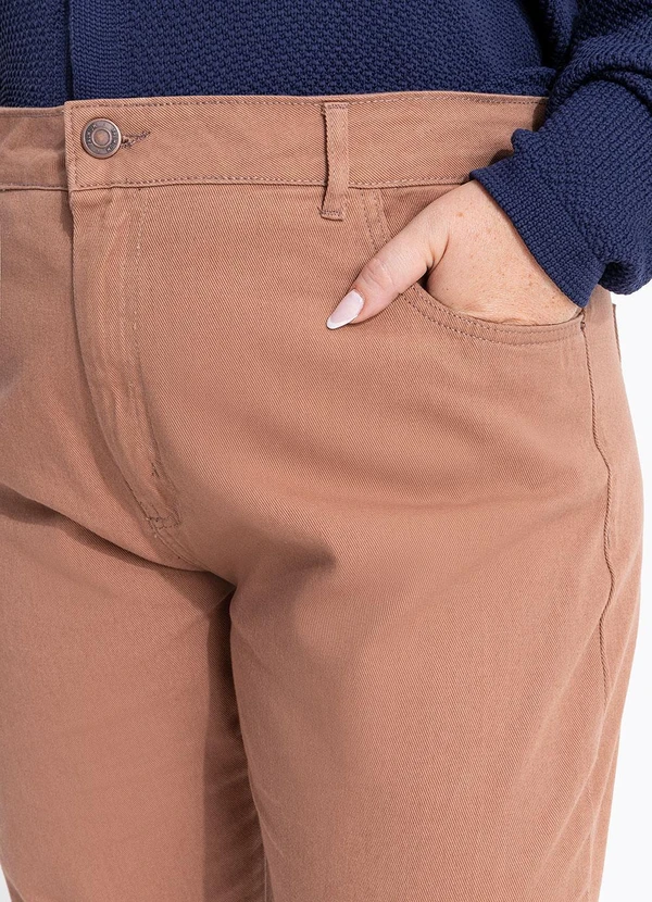 Marguerite - Calça Jeans Marrom Claro Mom 3