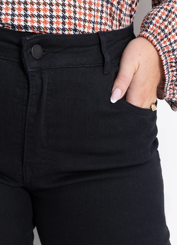 Marguerite - Calça Jeans Preta com Elastano Flare 3