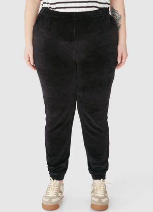 Malwee - Calça Jogger em Plush Plus Preto - MALWEE