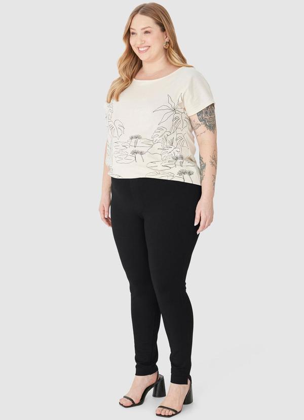 Malwee - Calça Legging com Fenda Plus Preto 4