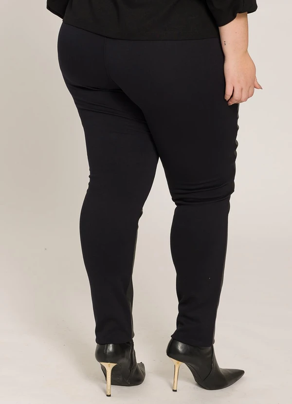 Lisamour - Calça Skinny Resinada Preta 4