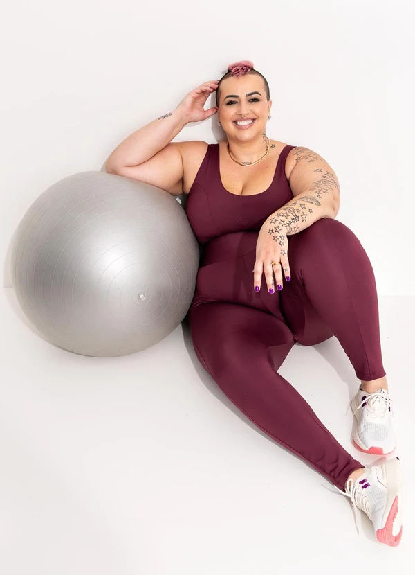 Marguerite - Legging Bordô em Malha Suplex Zero Transparência 13