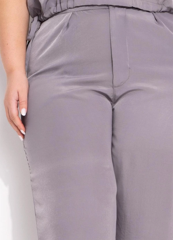 Marguerite - Calça Cinza em Crepe Plano 2