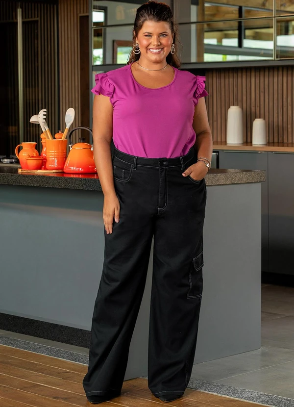 Marguerite - Calça Preta em Sarja com Bolso Cargo 3