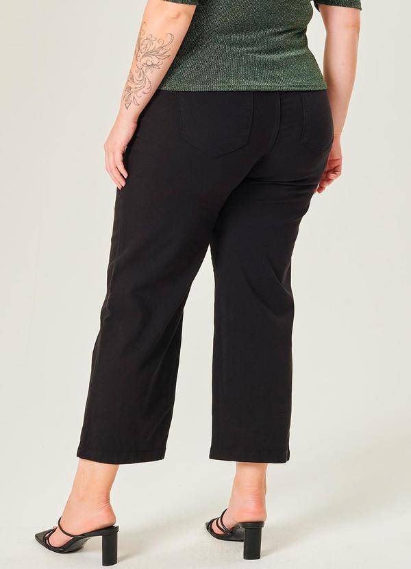 Lisamour - Calça Wide Leg Cropped em Sarja Preto 2