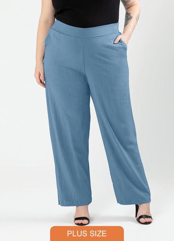 Cativa - Calça Plus Size Reta em Viscose Azul 2