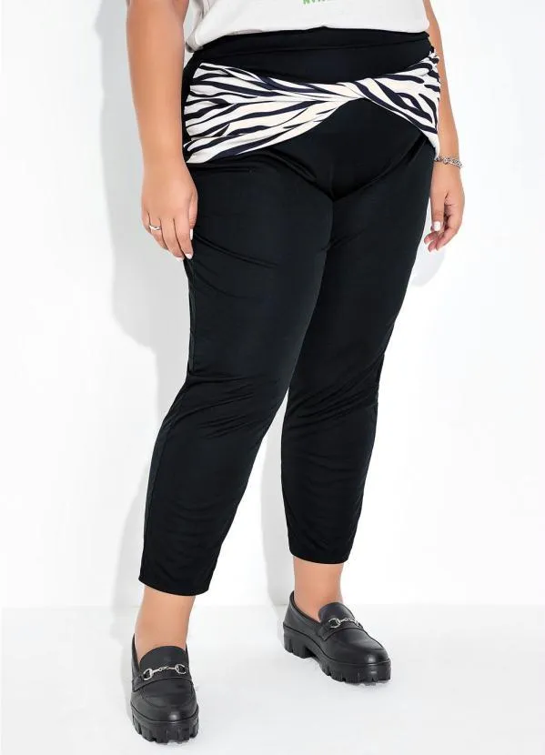 Marguerite - Calça Preta e Zebra com Sobreposição Plus Size
