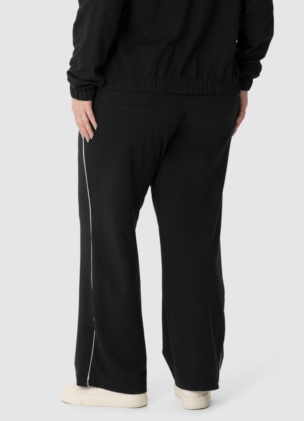 Malwee - Calça Reta Feminina em Moletom Plus Preto 2