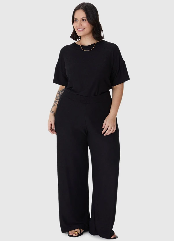 Malwee - Calça Reta Texturizada PlusPreto 4