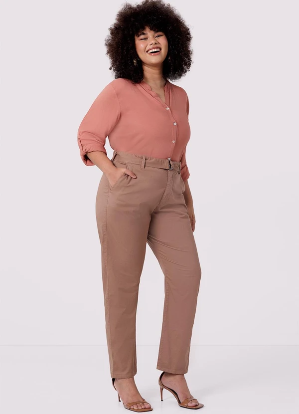 Lunender Mais Mulher Calça Sarja Reta Plus Size com Cinto Marrom - Main Image