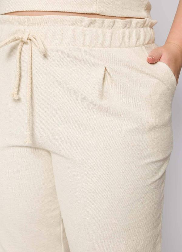 Cess - Calça Clochard Plus Size  Off White 4