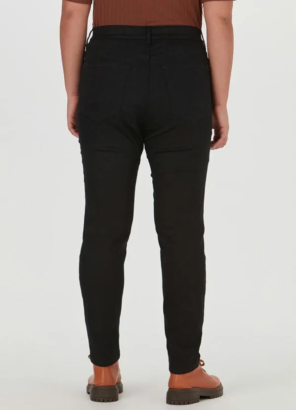 Malwee Plus - Calça Preta Skinny Feminina 2