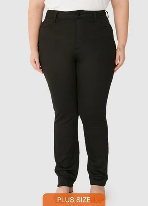 Malwee - Calça Skinny em Sarja PlusPreto - MALWEE
