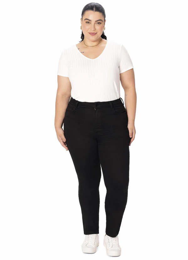 Malwee - Calça Skinny em Sarja PlusPreto 5