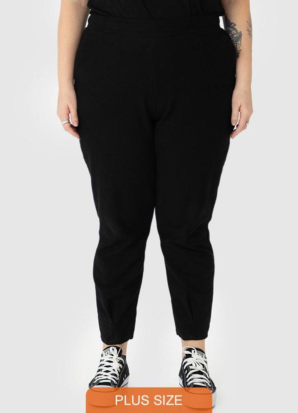Malwee - Calça Feminina em Moletom Plus Preto