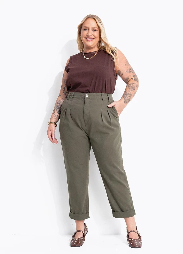 Marguerite - Calça Mom Verde em Sarja 9