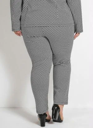 Marguerite - Calça Xadrez Social Plus Size com Bolsos - MARGUERITE