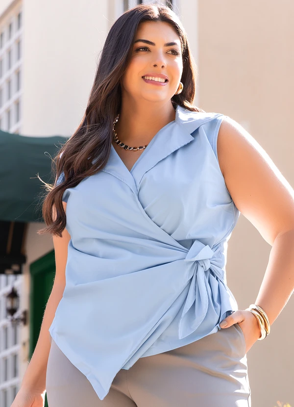 Marguerite - Blusa Azul Claro em Tricoline