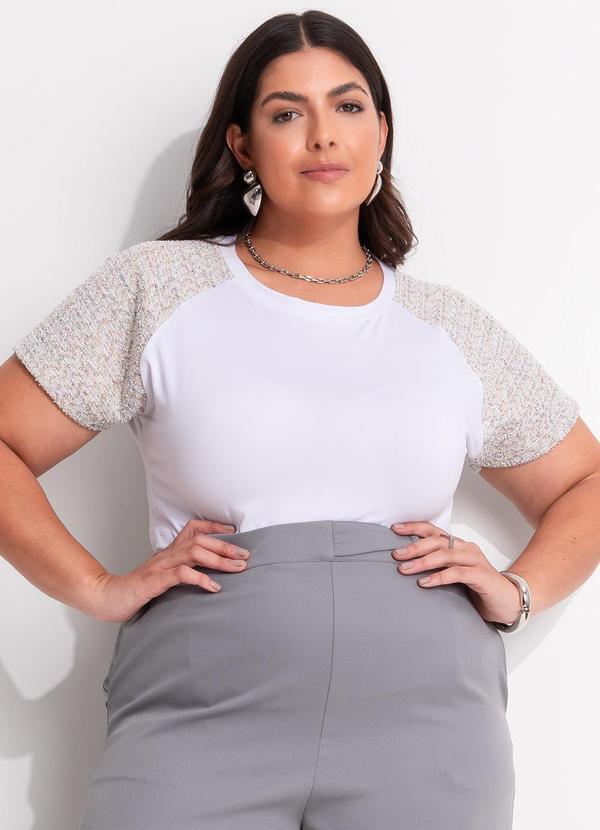 Blusa (Off White) em Malha Suede