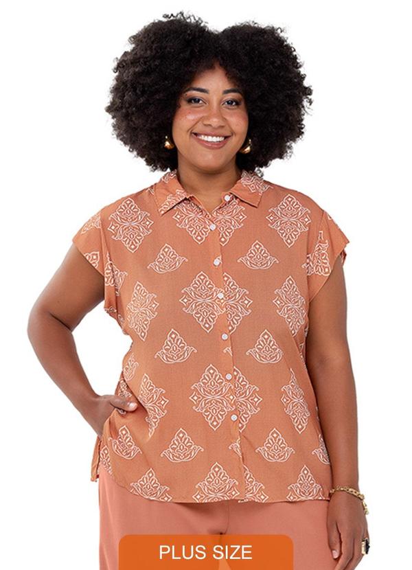 Rezzato - Camisa Estampada Adulto Plus Size Marrom
