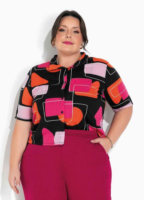 Camisa (Geomtrica Preta) com Botes Plus Size