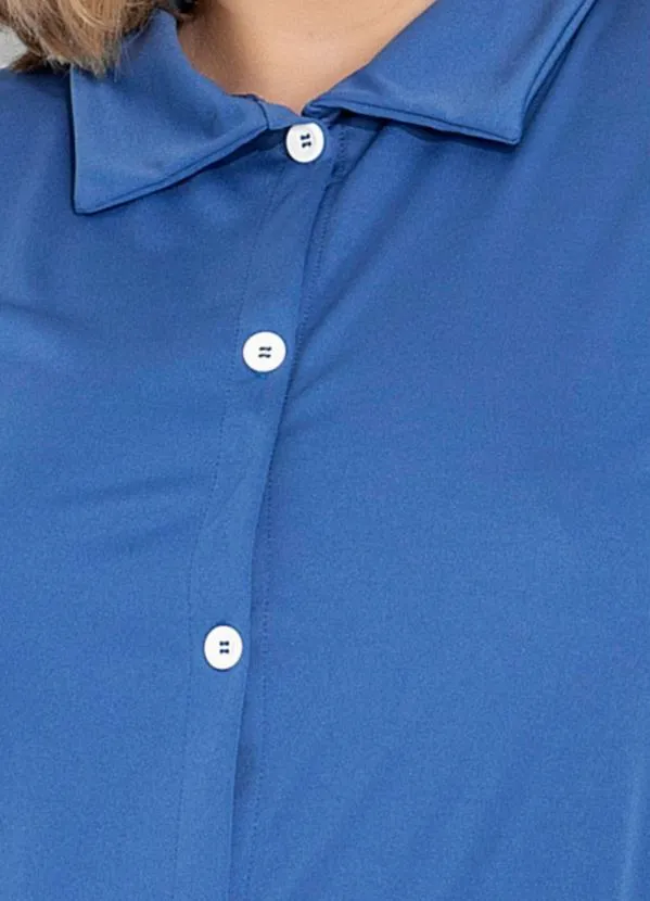 Marguerite - Camisa Azul com Botões e Mangas Longas Plus Size 3