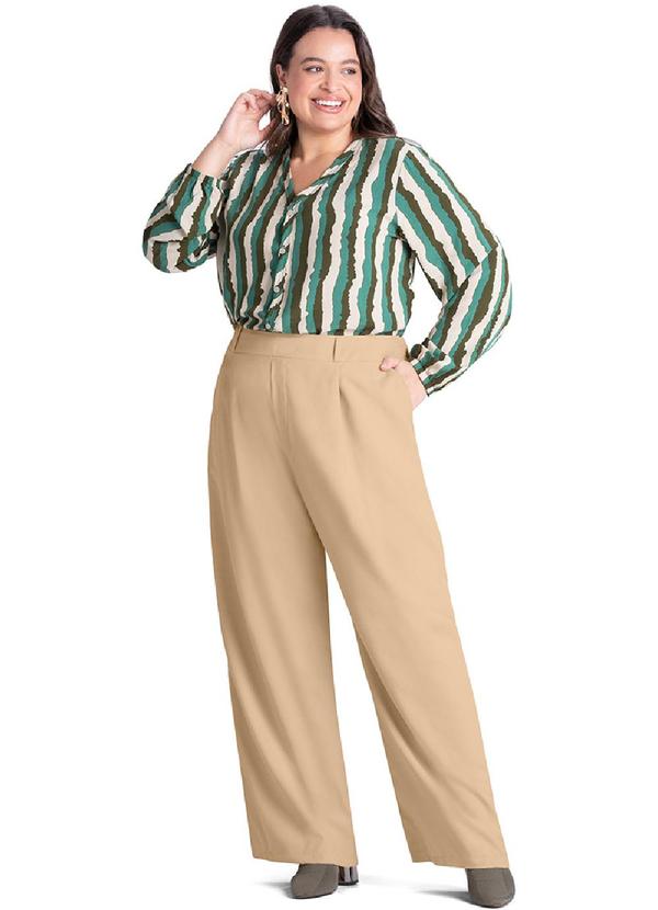 Rezzato - Camisa Estampada com Botões Plus Size Verde 2