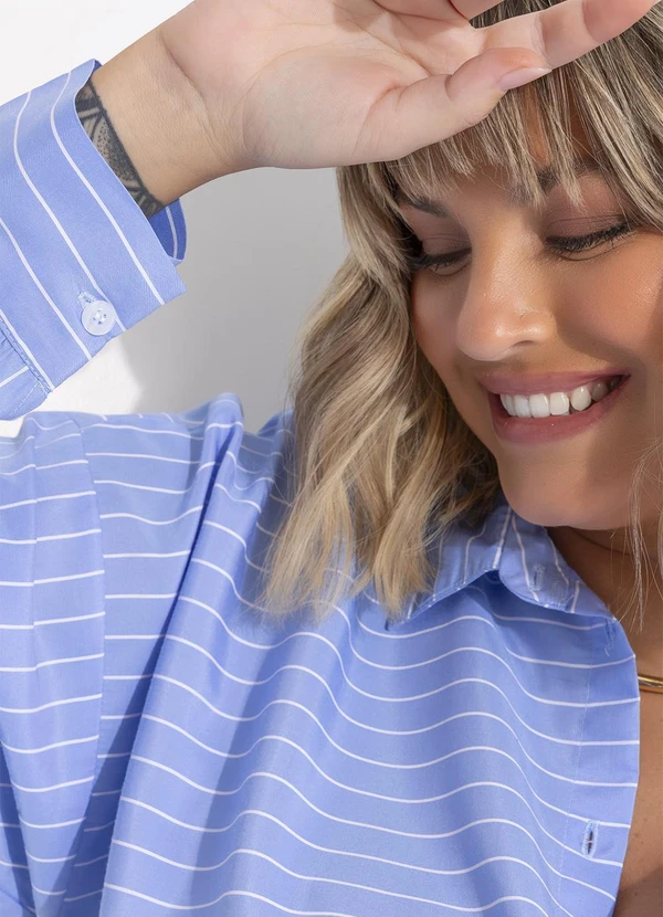 Marguerite - Camisa Listrado Azul em Tricoline