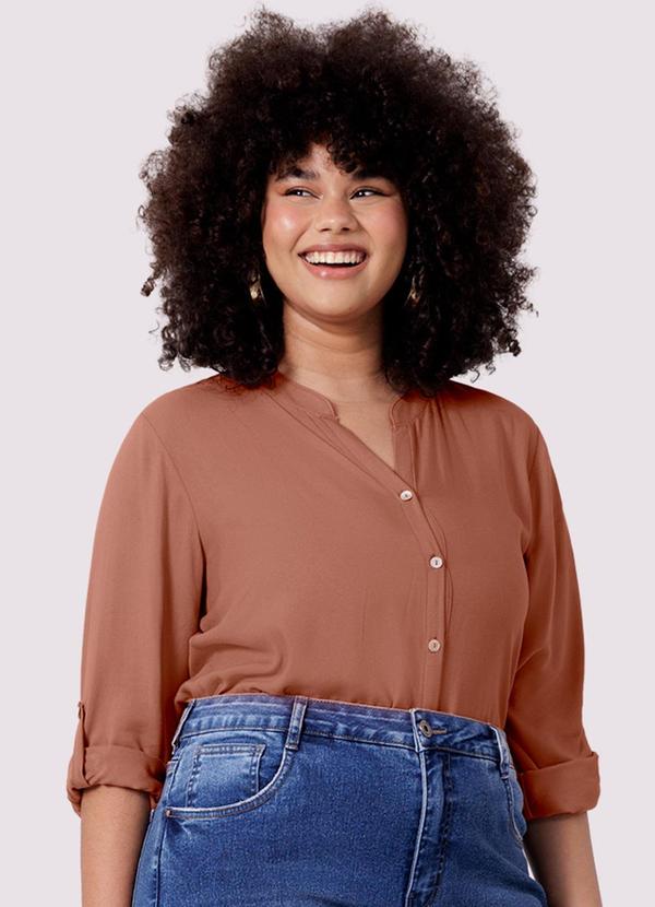 Lunender Mais Mulher - Camisa Plus Size em Viscose com Martingale Marrom