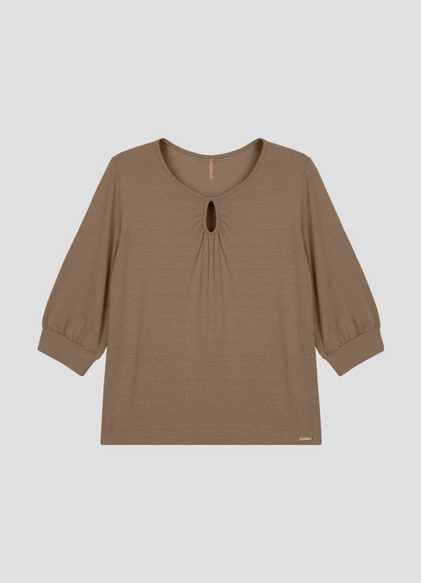 Cereja Rosa - Blusa Feminina Plus Size Manga 3/4 com Decote Gota Marrom