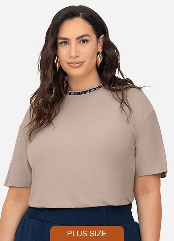 Secret Glam - Blusa Viscose Plus Size Marrom