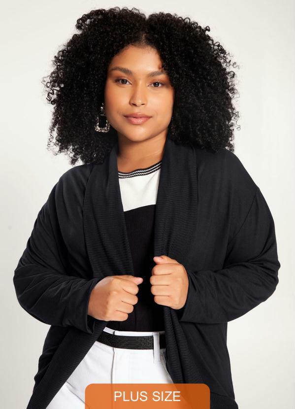 Lunender Mais Mulher - Cardigan Plus Size em Moletom Alongado Preto 3