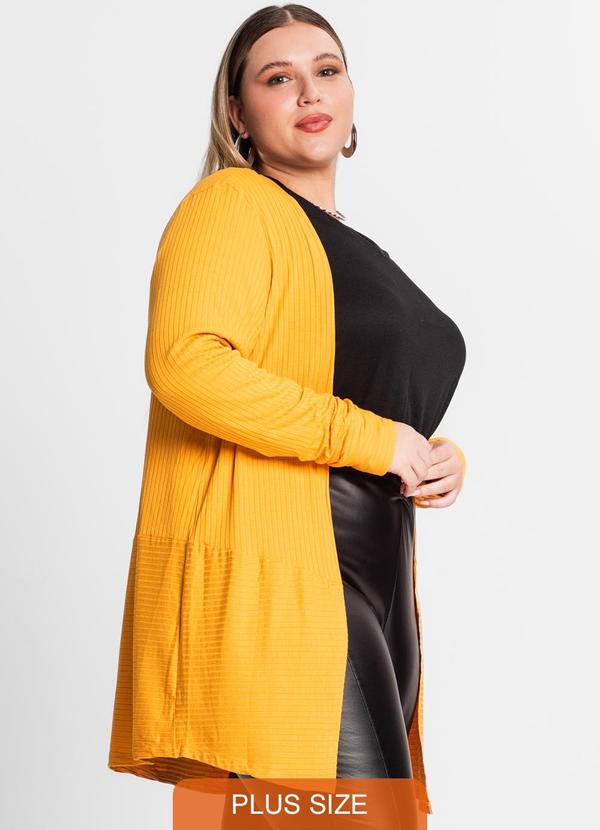 Secret Glam - Cardigan Plus Size em Ribana Canelada Amarelo