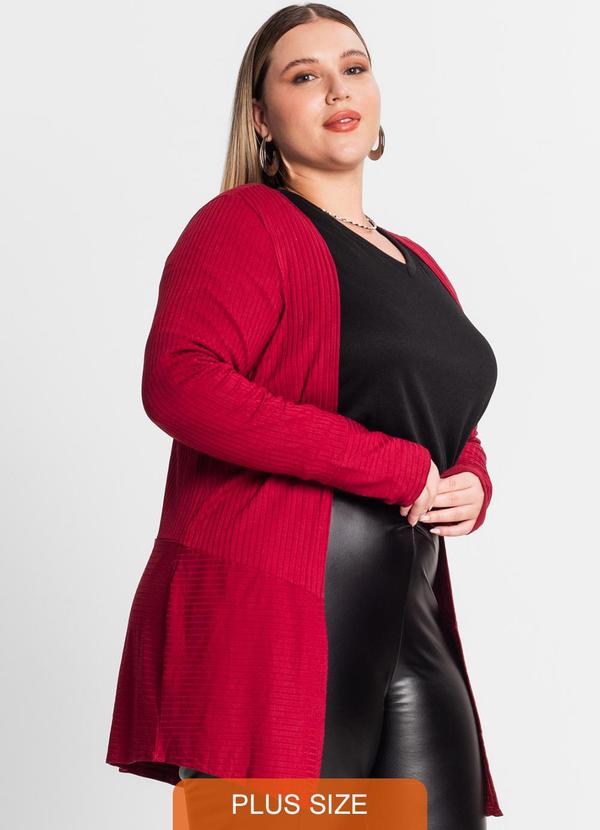 Secret Glam - Cardigan Plus Size em Ribana Canelada Vermelho