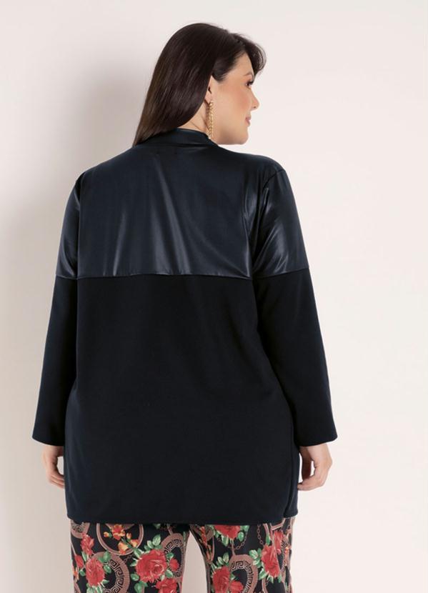 Outlet - Casaco Preto com Cirrê Plus Size 3