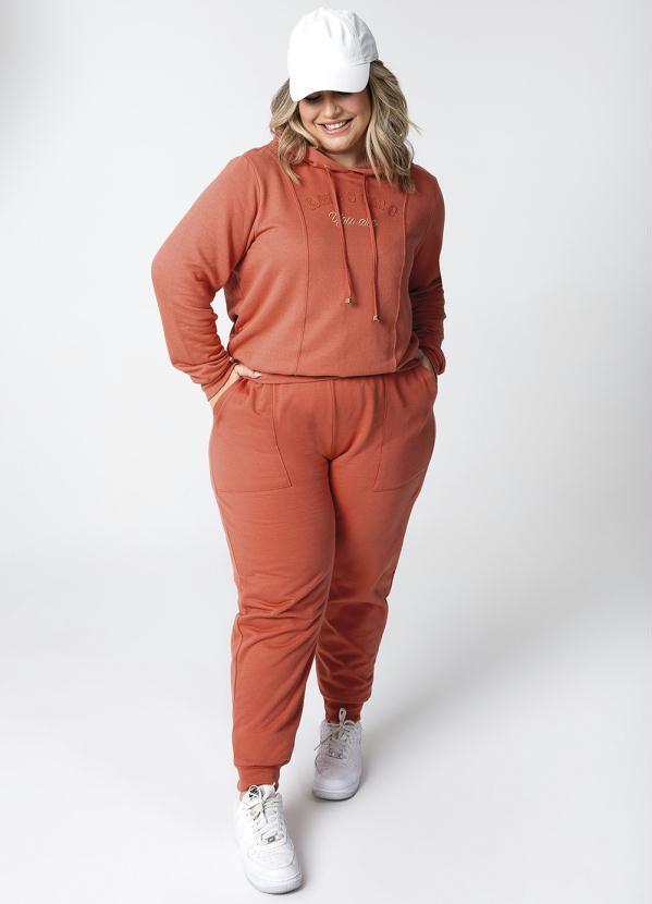 Cativa Plus Size - Casaco de Moletom Plus Size Marrom 2
