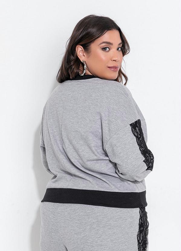 Outlet - Casaco Plus Size Mescla com Rendas nas Mangas 2