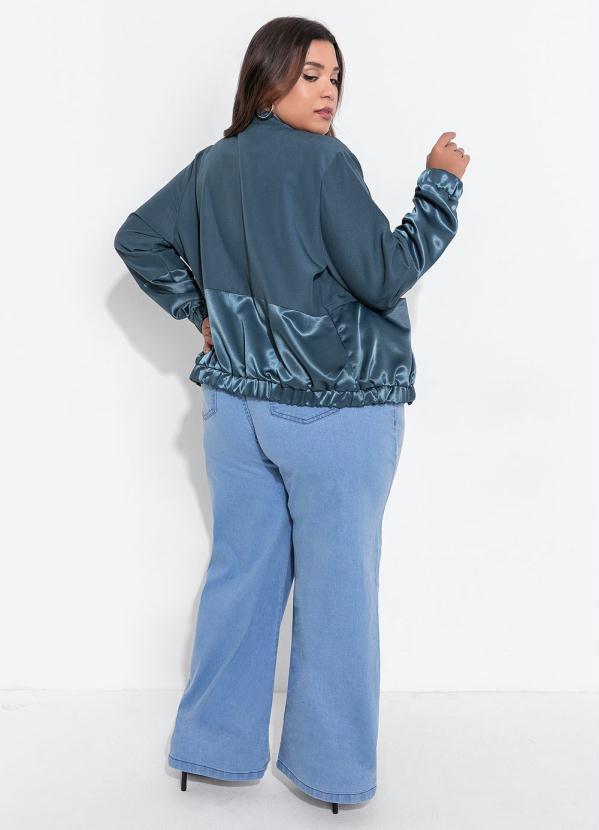 Outlet - Casaco Plus Size Verde com Bolsos 6