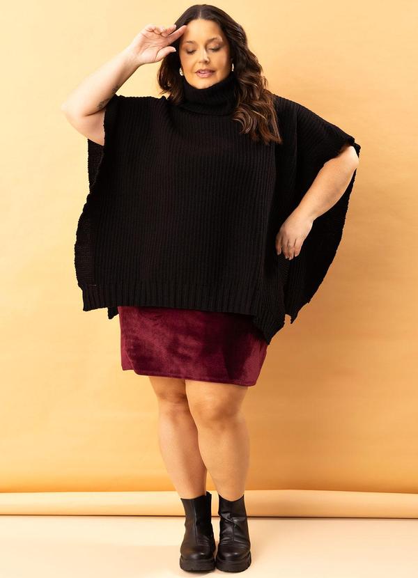 Marguerite - Poncho Preto em Tricô 2