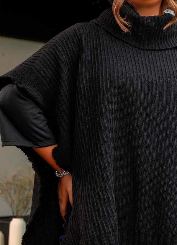 Marguerite - Poncho Preto em Tricô 9