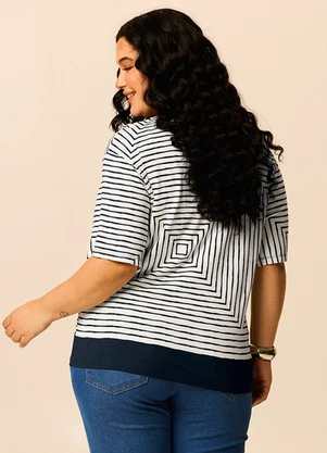 Malwee - Blusa Box Geométrica em Viscose Azul Marinho - MALWEE