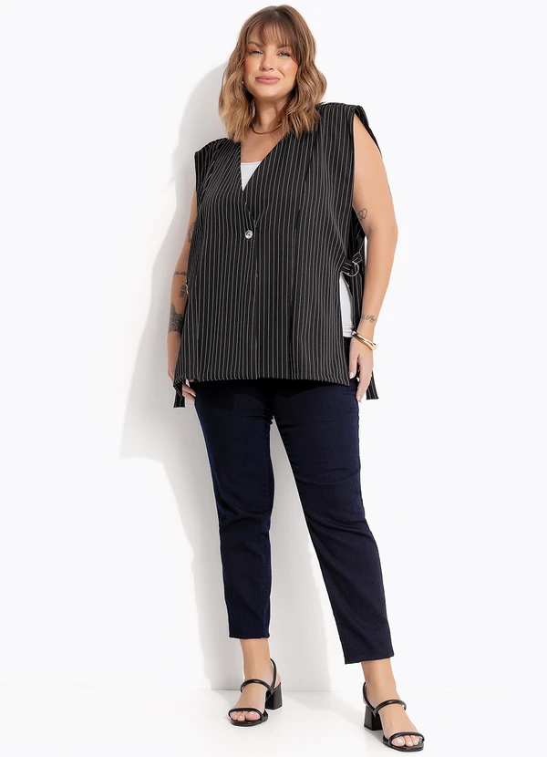 Marguerite - Casaco Azul Marinho em Alfaiataria Risca de Giz 3