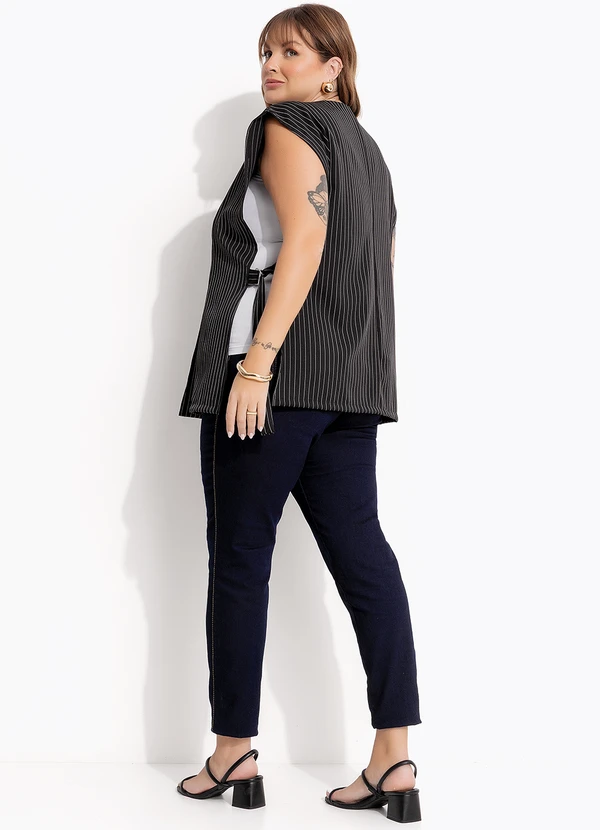 Marguerite - Casaco Azul Marinho em Alfaiataria Risca de Giz 5