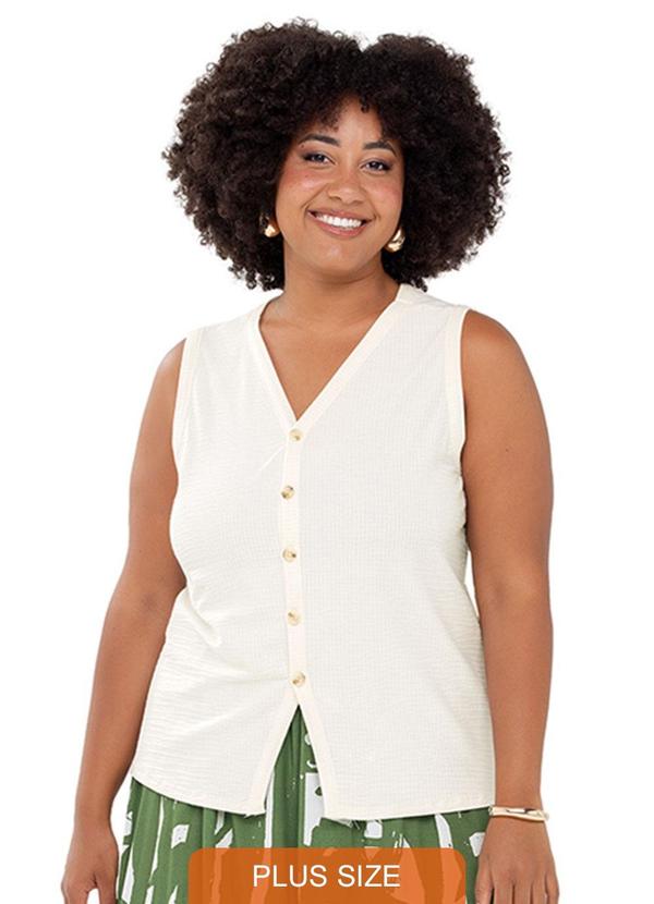 Rezzato - Colete Canelado com Botões Plus Size Branco