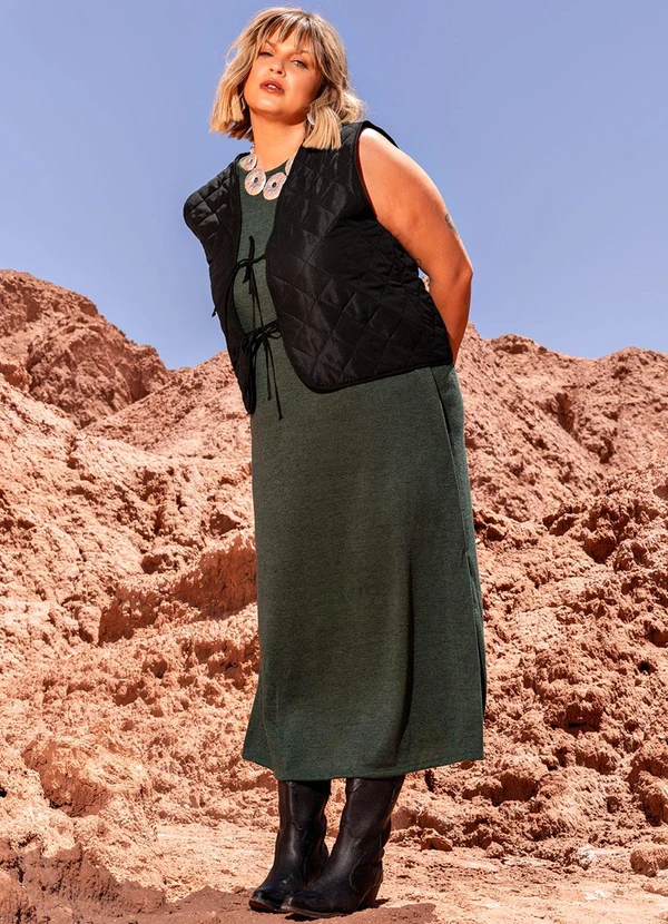 Marguerite - Colete Preto em Malha Matelassê 3