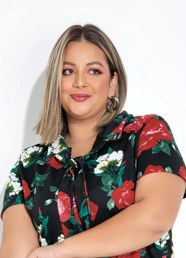 Marguerite - Conjunto Floral Preto Camisa e Calça Plus Size 3
